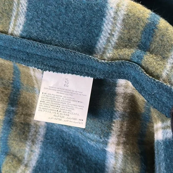 OLD NAVY HALF SLEEVE COAT - Picture 4 of 4